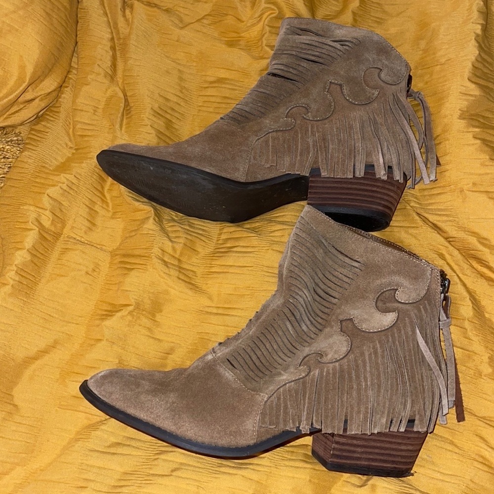 Yellow Box Booties - image 4